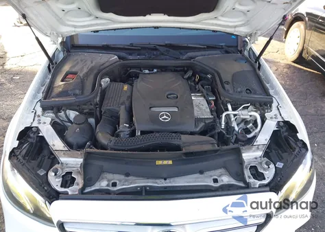 2019 Mercedes-Benz E 300 из США, поврежденный, VIN WDDZF4JBXKA580776